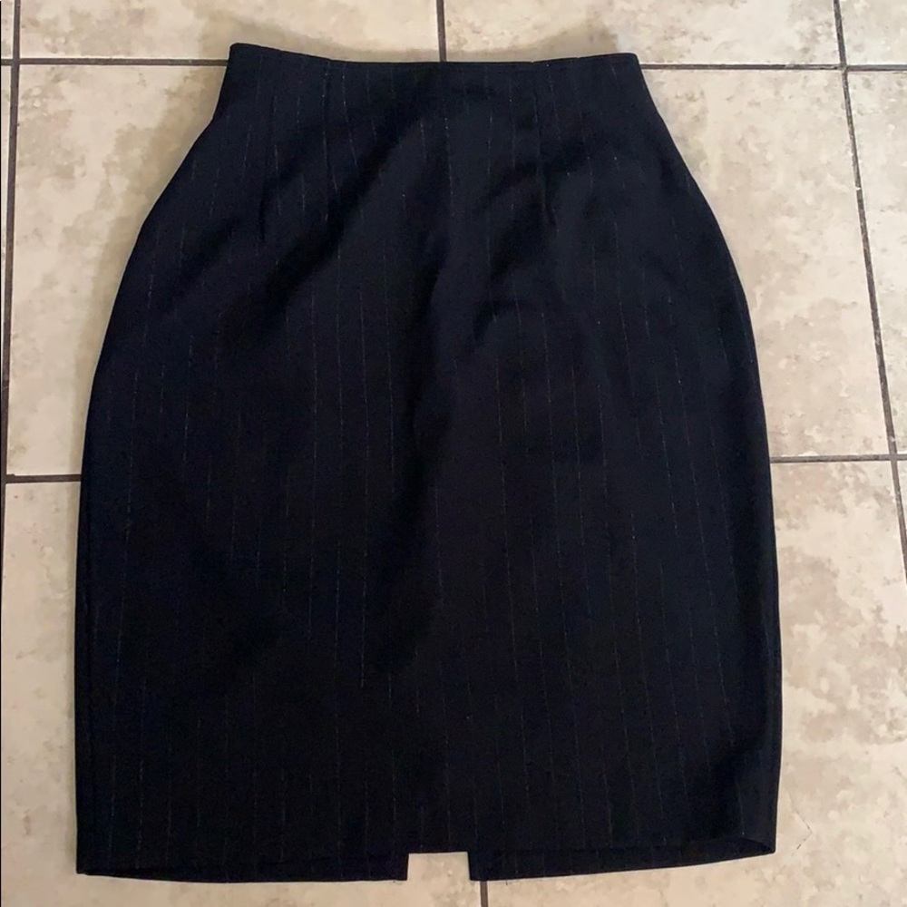 Cache Size 8 Skirt